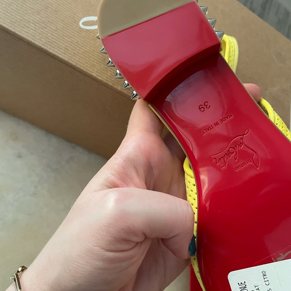 🔥🔥100%Authentic  Christian Louboutin Hall Spike - Picture 7 of 12
